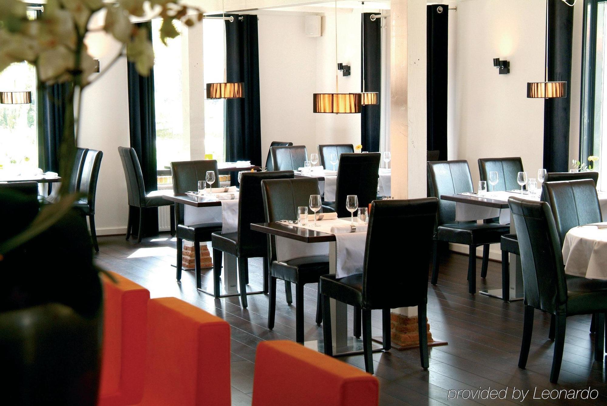 Fletcher Hotel-Restaurant de Witte Brug Lekkerkerk Restaurant photo